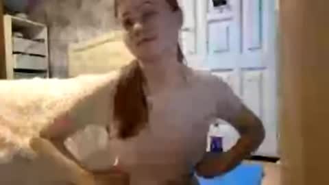 Cynthia online show from April 3, 4:36 pm