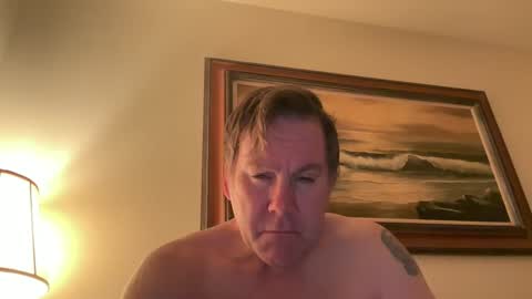 xStraightEdgex online show from March 5, 6:01 am