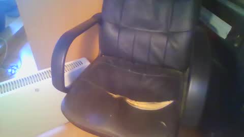 Snapshot of mackenss20 chatting on October 18, 12:09 pm Makan online show from October 18, 12:09 pm