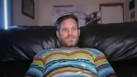 MackinCaliAllDay online show from October 19, 8:30 am