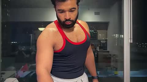 Max501 online show from February 27, 5:00 am