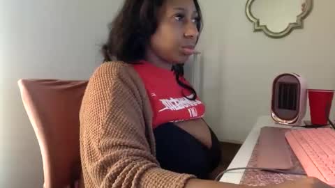 madam_glam online show from March 13, 8:12 pm