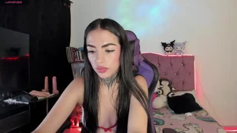 madara_konan online show from April 18, 12:45 am