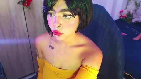 maddiie and clyde online show from October 18, 11:31 pm