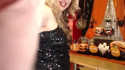 Snapshot of maddisonrae76 chatting on September 11, 1:07 am MaddisonRae online show from September 11, 1:07 am