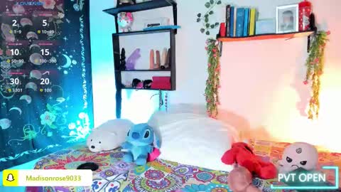 Snapshot of maddy_rose12 chatting on September 26, 4:26 pm Maddy rose12 online show from September 26, 4:26 pm
