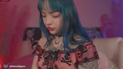 maddy_uwu online show from February 25, 4:49 am