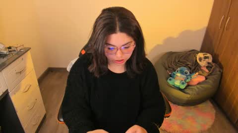 Snapshot of madelaine_taylor chatting on September 29, 3:22 pm madelaine_taylor online show from September 29, 3:22 pm