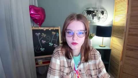 madelaines online show from November 6, 9:12 am