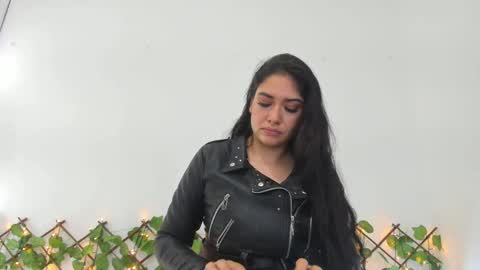 Madeleine  online show from March 12, 5:07 pm