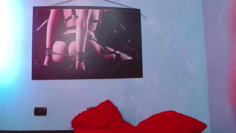 maddy and harry online show from December 10, 6:06 pm