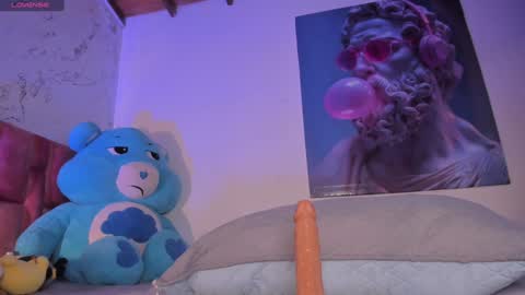 Snapshot of madison_little chatting on December 26, 4:14 pm Melissa 700 1400 -5 online show from December 26, 4:14 pm