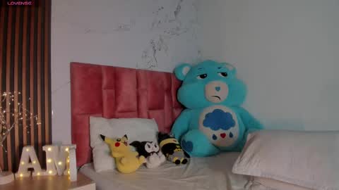 Snapshot of madison_little chatting on February 20, 3:30 pm Melissa 700 1400 -5 online show from February 20, 3:30 pm