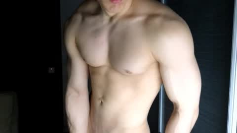 Sexyboymadison online show from April 24, 10:45 pm