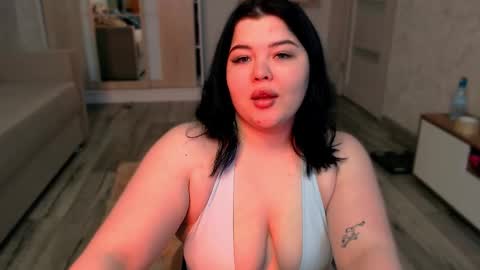 madisonmongomery online show from March 5, 7:06 am