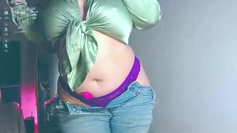 Madison Rogers online show from July 12, 7:33 am
