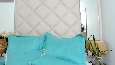 Tell me Madi online show from January 22, 4:33 pm