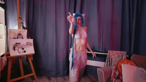 Alice online show from September 11, 3:13 pm