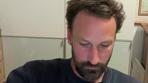 Snapshot of maenu_69 chatting on October 15, 7:37 pm maenu_69 online show from October 15, 7:37 pm