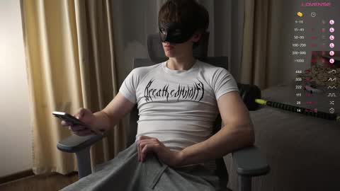 Mike XMaestro 3369 online show from March 4, 10:38 pm