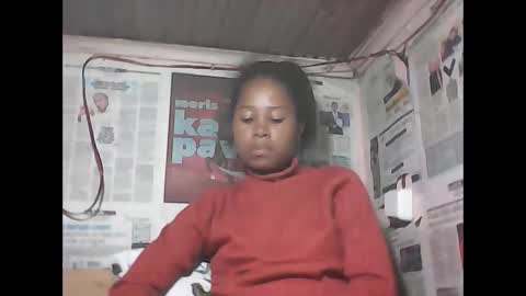 maevafanella online show from March 1, 7:12 am