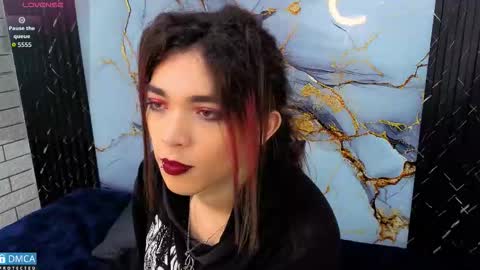 maevekuro online show from December 2, 3:05 am