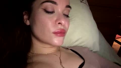 magggg658318 online show from December 2, 4:38 pm