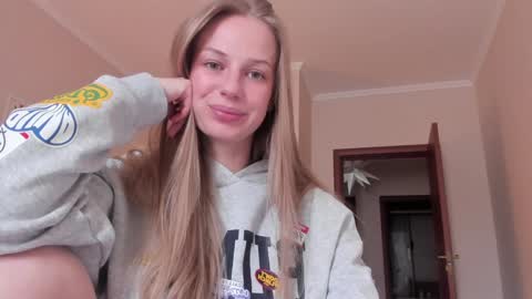 Alice  online show from February 22, 10:30 am