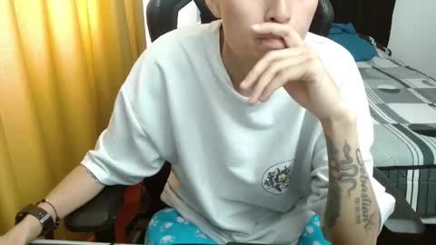 Jade online show from February 18, 4:07 pm