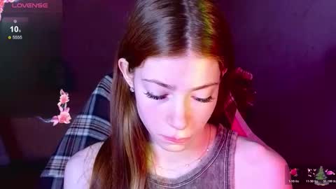 Angel online show from February 25, 3:15 pm