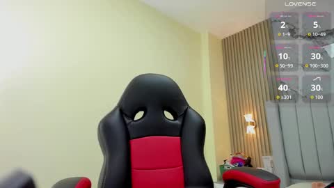 magievans1 online show from September 27, 3:15 am