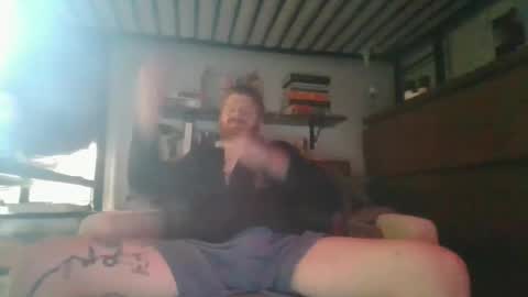 Snapshot of magnetic77slav chatting on September 25, 11:12 pm magnetic77slav online show from September 25, 11:12 pm