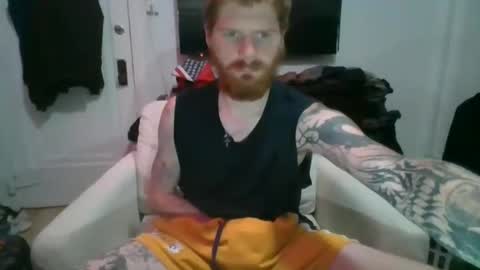 Snapshot of magnetic77slav chatting on October 17, 8:29 am magnetic77slav online show from October 17, 8:29 am