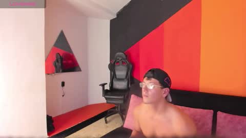 Magnus online show from December 15, 9:11 pm