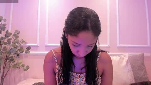 Maia online show from April 30, 2:27 am