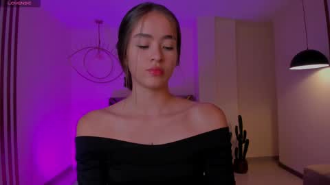  Maia  online show from September 15, 6:20 pm