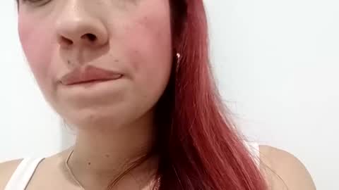 Snapshot of maiarosse_ chatting on February 28, 4:43 am MaiaRosse  online show from February 28, 4:43 am