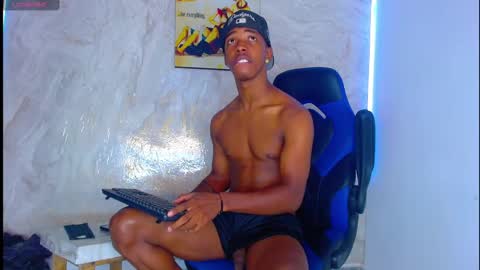 Snapshot of maicoljorda1 chatting on October 10, 1:28 pm maicoljorda1 online show from October 10, 1:28 pm
