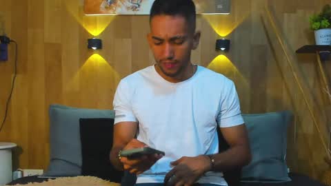 maicolparker0 online show from April 19, 3:24 pm