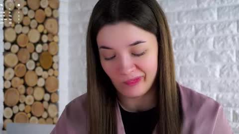 Lucy online show from January 17, 2:21 am