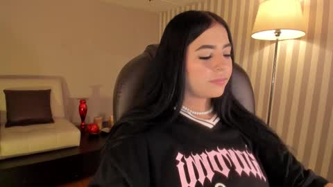  Mait  online show from November 22, 6:28 pm