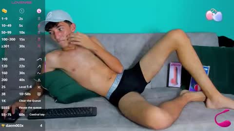 Maikol online show from October 24, 4:30 pm