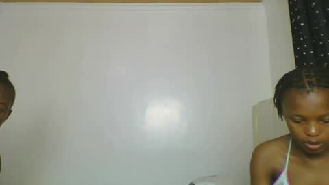 maira luv1 online show from January 19, 8:35 am