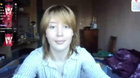 Evie online show from July 9, 3:49 pm