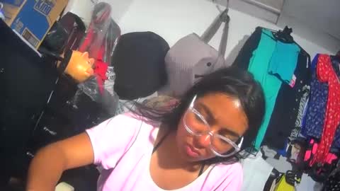 maite2020 online show from December 12, 10:09 pm