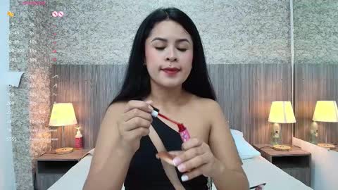   online show from March 25, 11:28 am