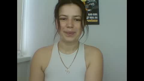 make_mesmile online show from March 31, 8:48 am