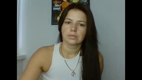 make_mesmile online show from September 24, 7:04 am