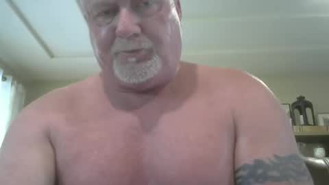 makinit0808 online show from May 27, 9:56 pm