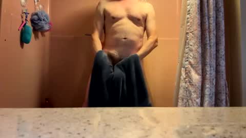 Snapshot of makks62 chatting on October 8, 12:33 pm Makks online show from October 8, 12:33 pm